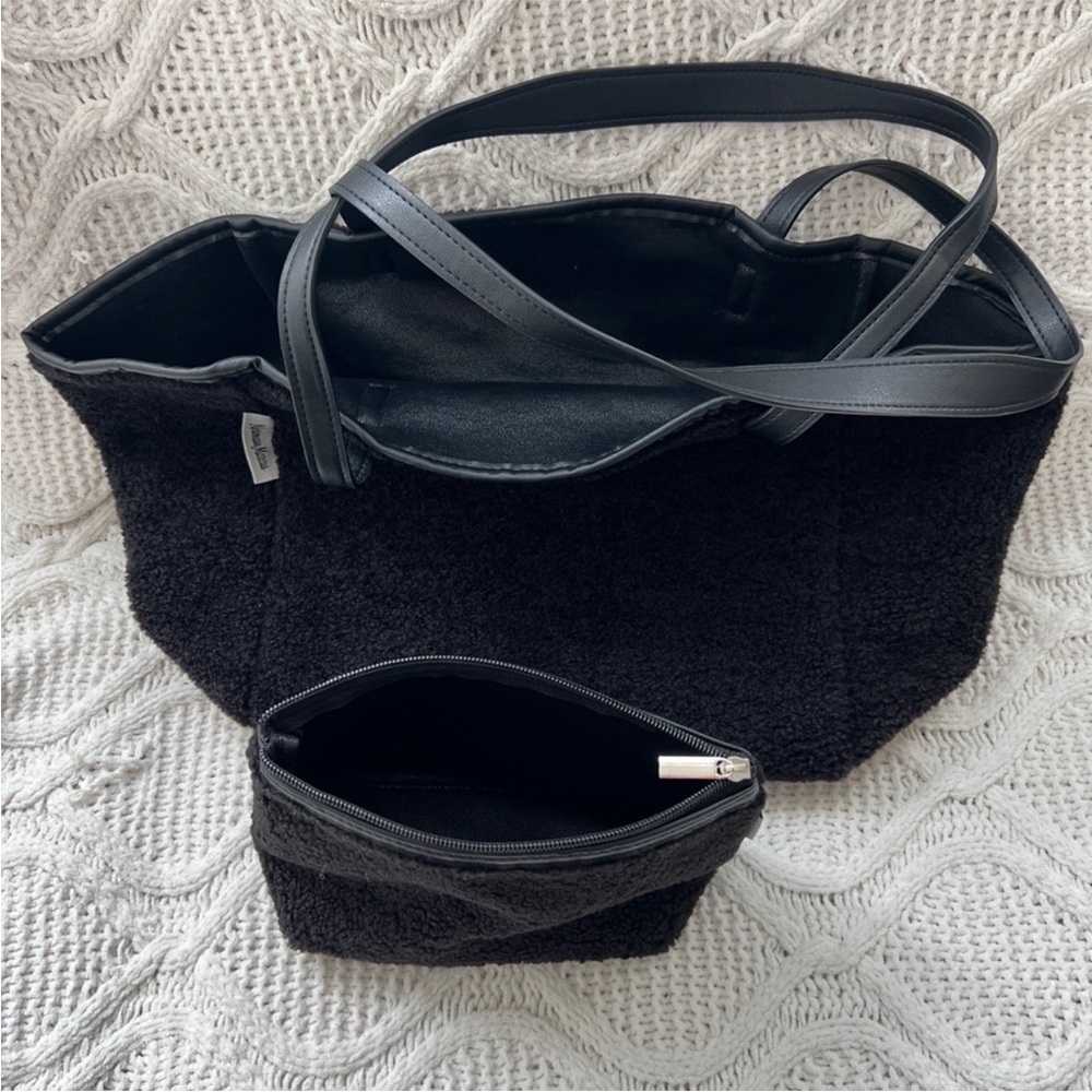 Neiman Marcus Black Sherpa Shearling Tote Bag Faux Fur Minimalist With Clutch
